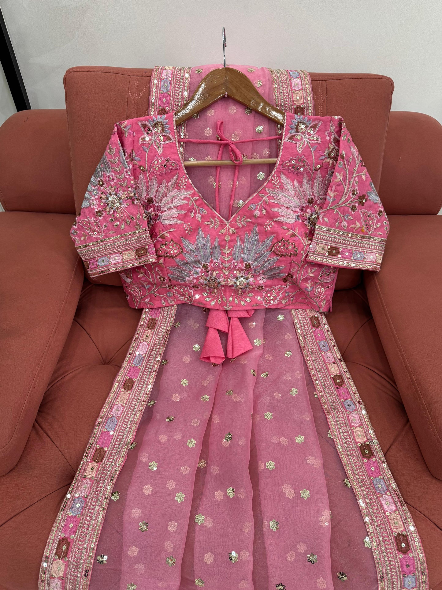 Women's Embroidery Organza Pink Color Saree With Unstitch Blouse
