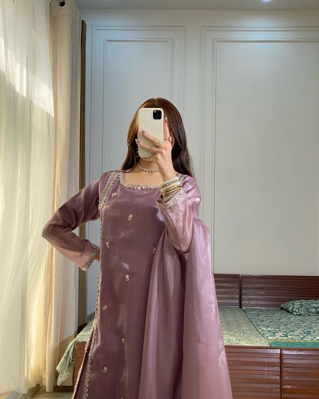 Women's Jimmy Choo Embroidery Lavendar Color Kurta Pallazo With Dupatta