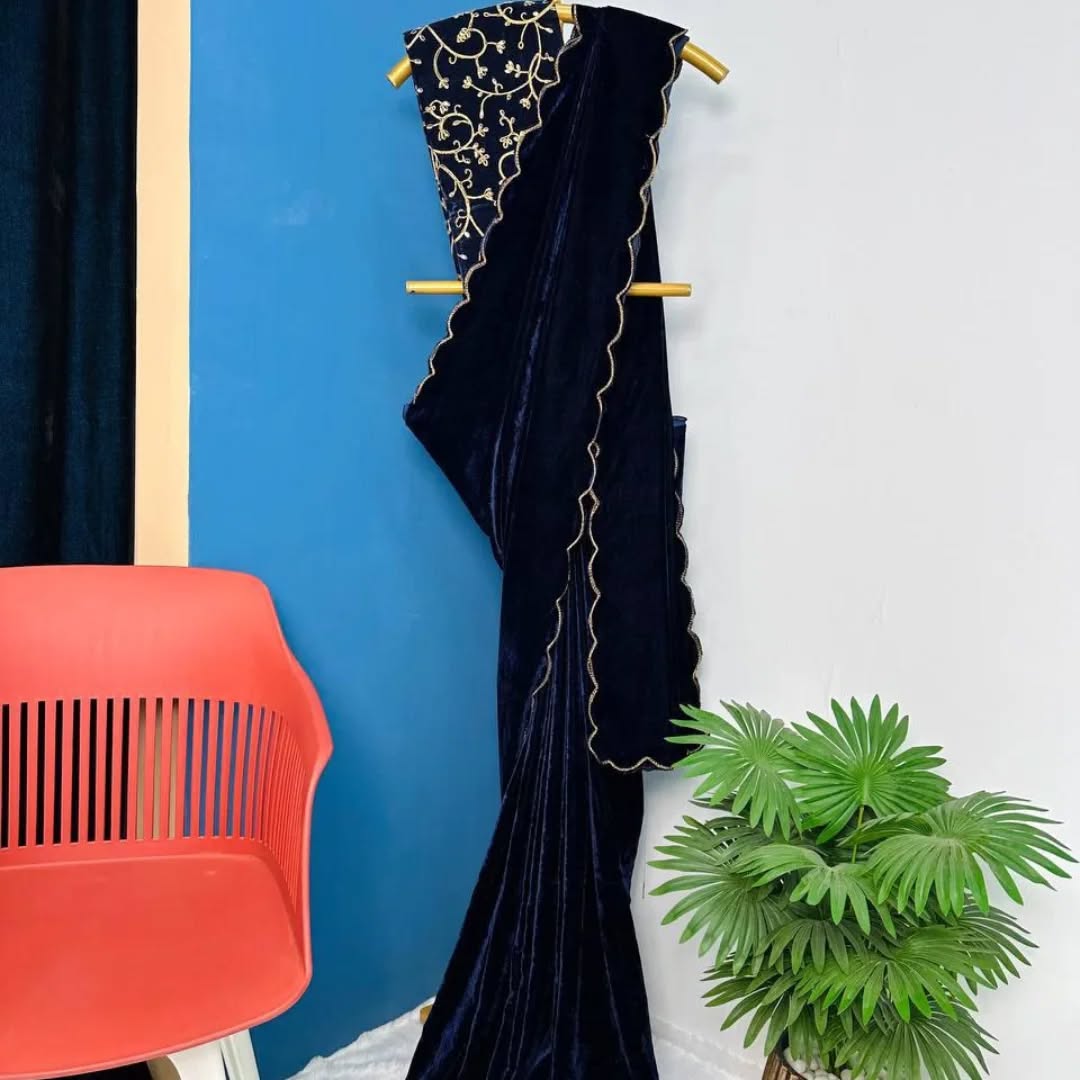 Women's Embroidery Velvet NavyBlue Co lor Saree With Unstitch Blouse