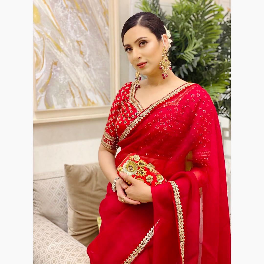 Women's Embroidery Organza Red Color Saree With Unstitch Blouse