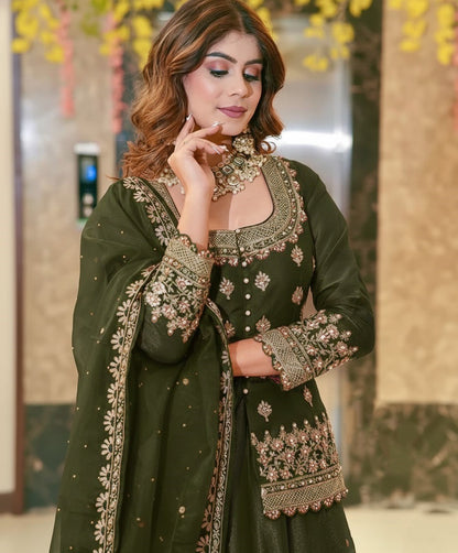 Women Designer Simmer Silk Green Color Lehenga Choti With Dupatta