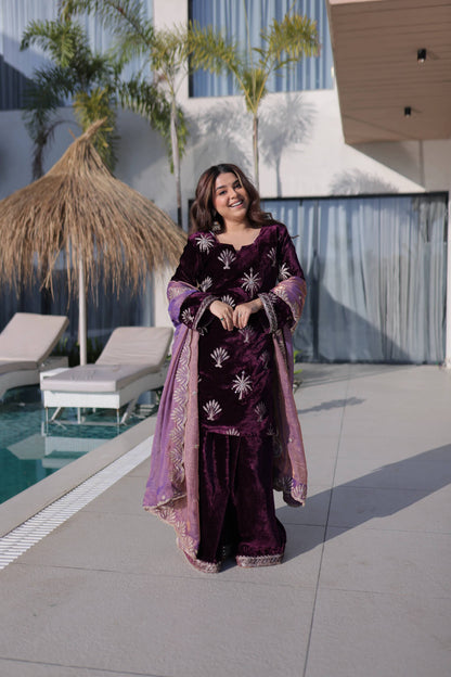 Women's Purple Color Velvet Zari Embroidered Work Kurti Palazzo Set